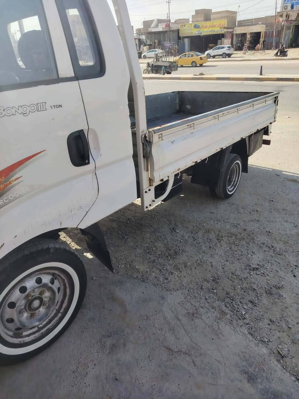 السلام عليكم كيا حمل 2008 كشر  نضيف سياره نضيف محرك 3000 مالكه ديوانيه مداور ثانيوم رقمه انكليزي نجف سنويه لل2030بااسمي السعر 
80بيه مجال بسيط سياره خير من الله جديده 
المكان ديوانيه الاتصال
***********

