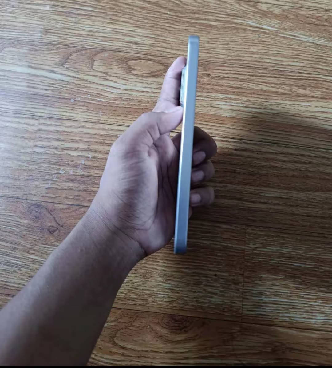 السلام عليكم جيتي 30 برو مستخدم نضيف نضافه 90 % كارتونته موجوده فقط شاحنه مابي للبيع السعر 300  وبي مجال توصيل ماعندي مكاني بغداد الشعب الخاص مفتوح


**إذا كنت صاحب هذا الإعلان وتريد حذفه لأي سبب، رجاءا أرسل رسالة إلى الدعم الفني**