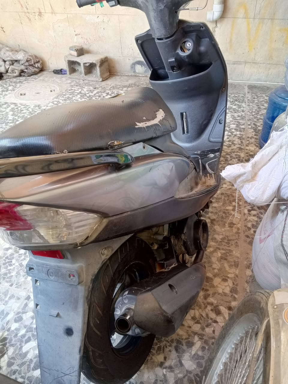 مكاكس عدله محركه مره واحده مفتوح دراجه من ايدك
الشارع كهربيات نشاط سرعه نكره بلك وقت تخم تاير جوه
صالصه رياضيه بكاني حي اور *********** 
سعر 400 بيه مجال حك جيه فقط
