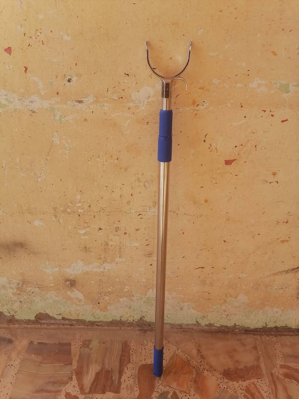 للبيع
ديكور محل ملابس كامل
شراي اتصل وتدلل***********
