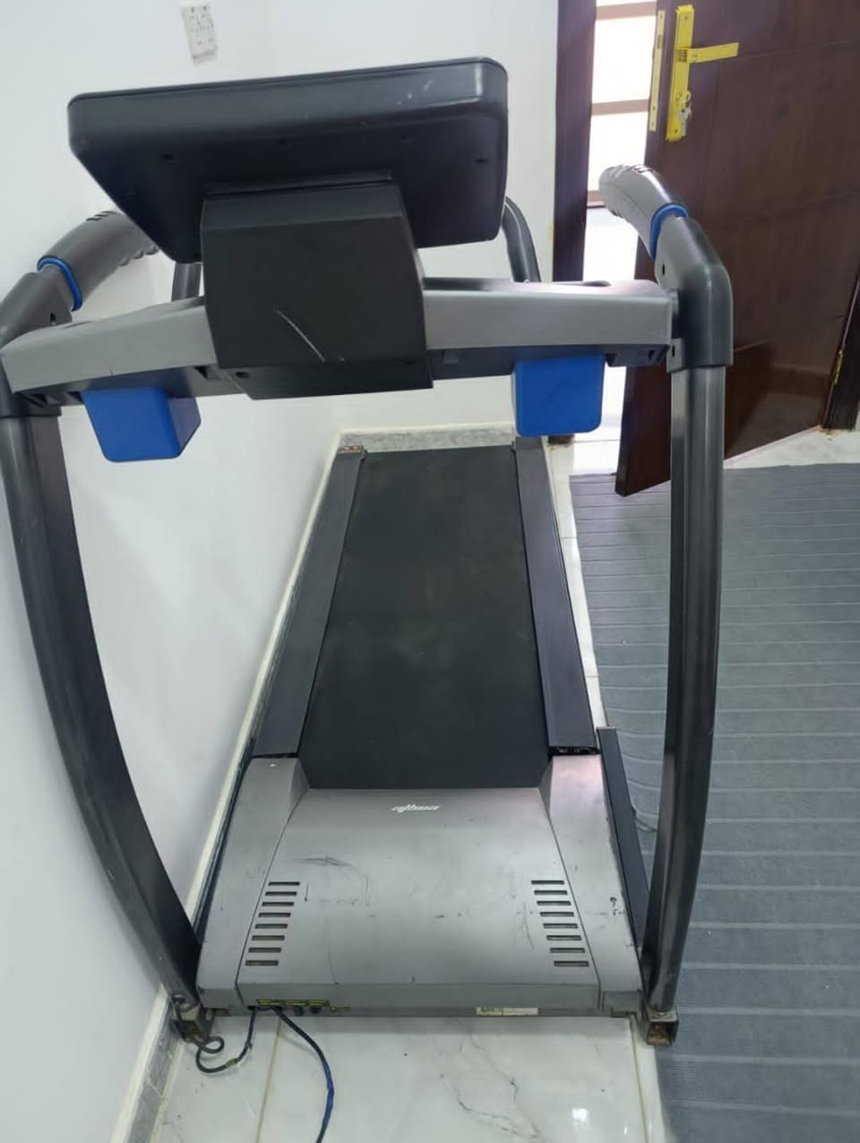 جهاز جري للبيع باله اوربي ماركه اميركي يتحمل وزن 150 كيلو بي شاشه وسماعات العنوان البصره ابو الخصيب


**إذا كنت صاحب هذا الإعلان وتريد حذفه لأي سبب، رجاءا أرسل رسالة إلى الدعم الفني**