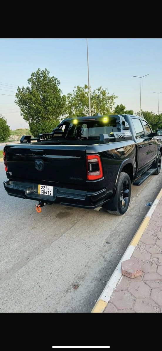 رام 24 نوعيه لارمي ماشيه 16 الف فور ويل مكينه 3/600 سته سلندر عنوان كوت سعر 315$بيه مجال بصيط
***********

