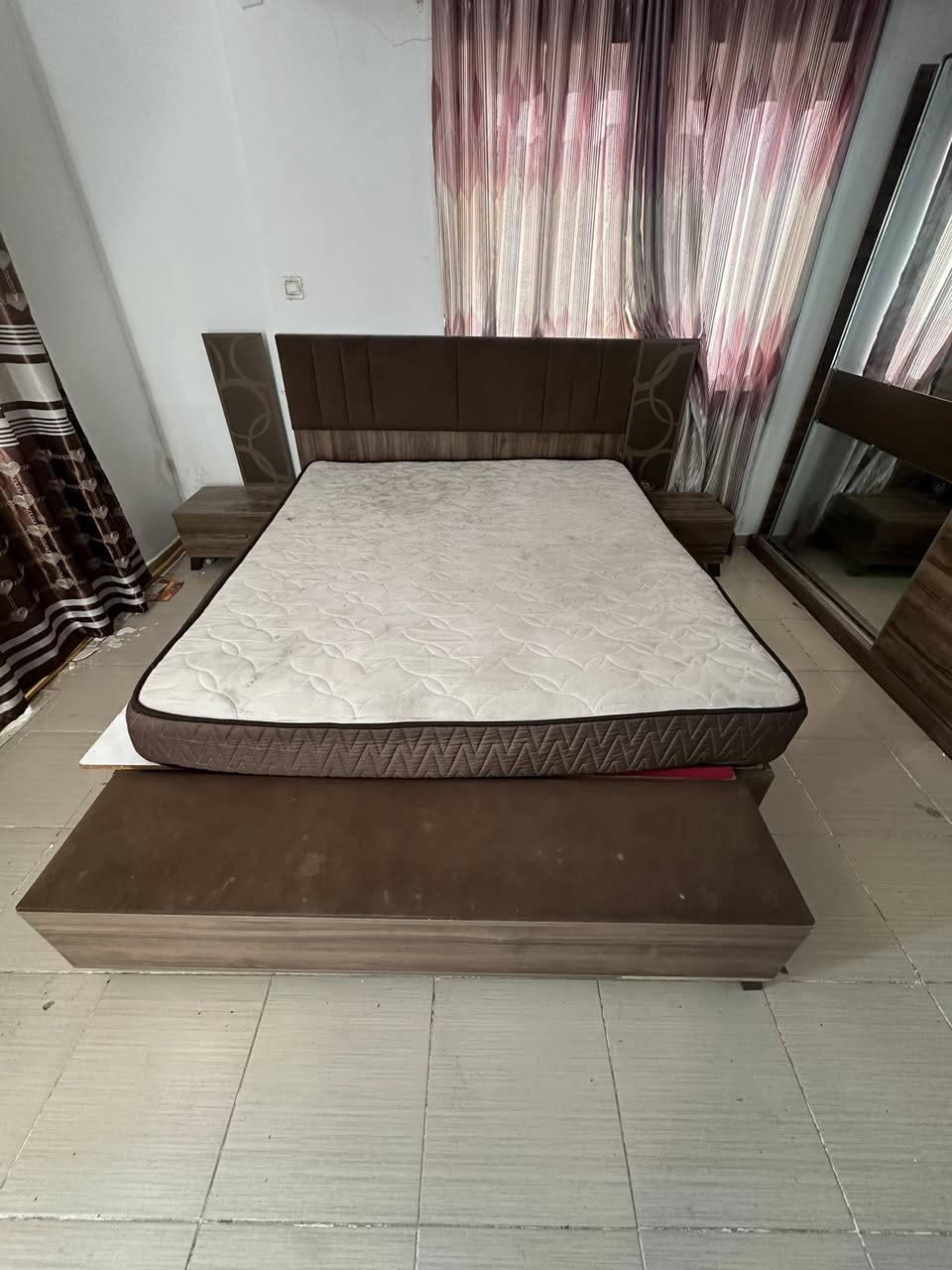 سسسعر 250 الف  7 قطع ويه دوشك 
***********
واتس
