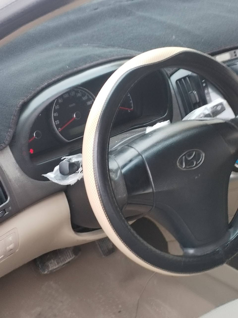 النترا ٢٠١٠ خليجي تبديل ٣قطع  بدون دواخل قطره صبق مابي  رقم جديد سنويه جديده  السعر ١١٢  ***********  ***********
