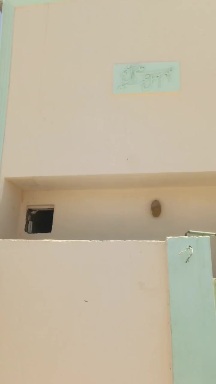 بيت لبيع عله شارع كيات رضويه السابعه مساحه 65 متر ***********
