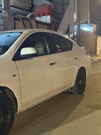 نيسان صني هندي مديل 24 ام البليته الزركَه ماشيه 87 كفاله من الفتح الصب...