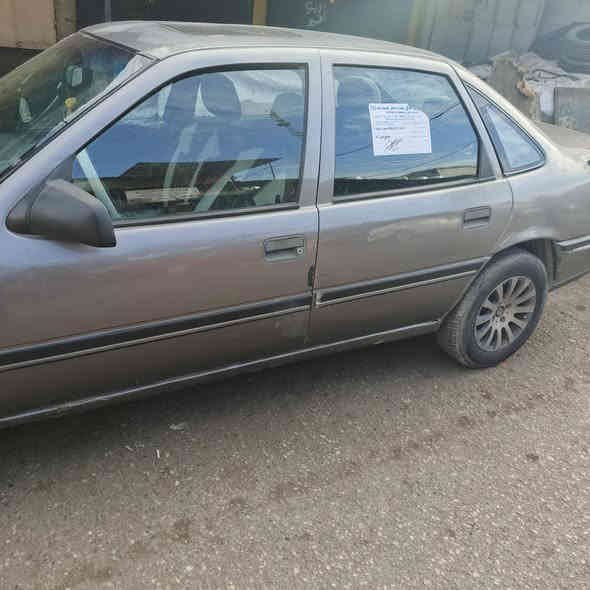 اوبل فيكترا حجم 20 محرك 18 شرط تحويل رقم نينوى الماني سيار حلو جدآ مراتب سعر 38 بيها م
 مجال ***********
