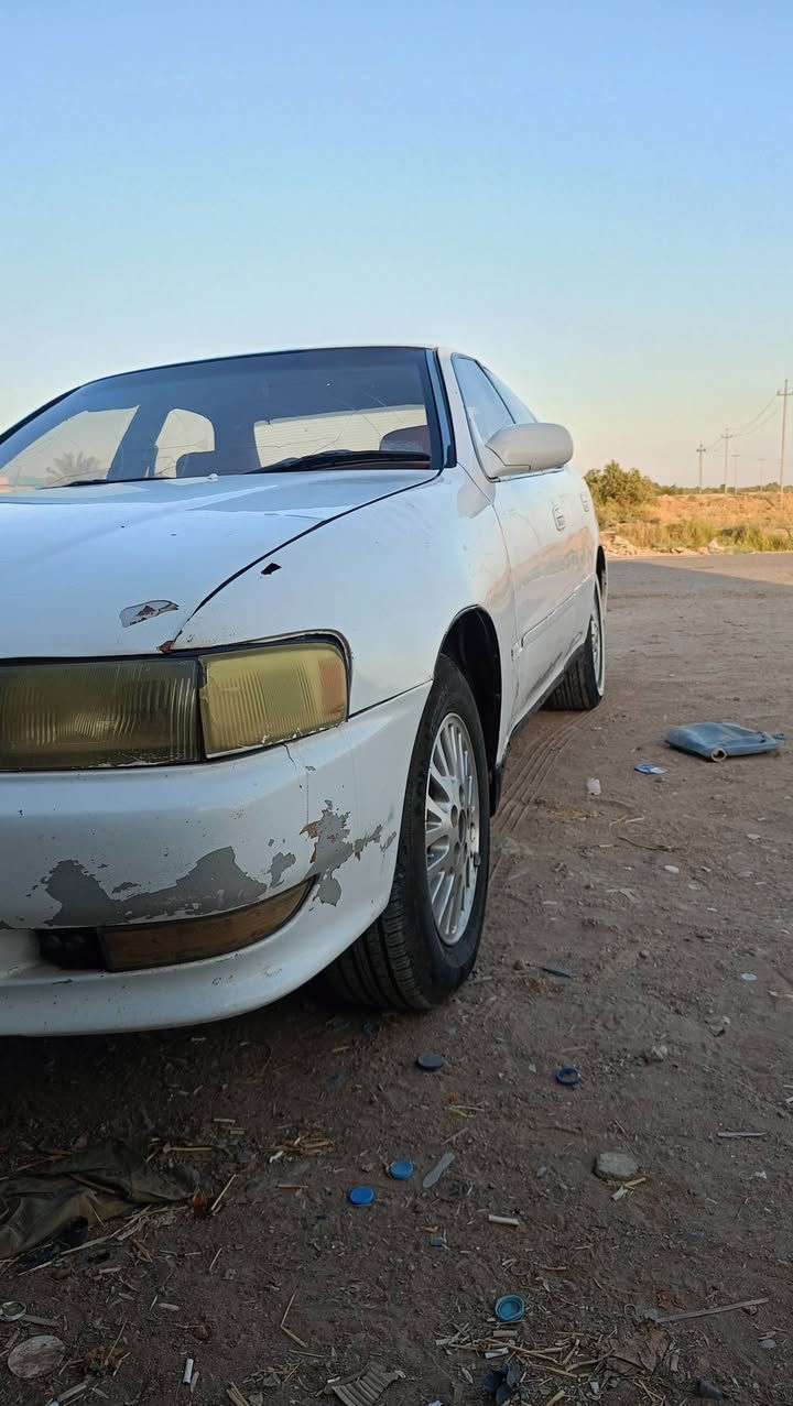كرستا 93
محرك خير من الله تبريد شغال بس بي بوخه نقصه غاز 
سياره خير من الله كير نمره الاخيره ماتجي سدر جديد تخم تاير جديد باور صوندته طاكه داخلها يحتاجله ترتيب مصبوغه جماليه بدون ضربه بيها شخطات مبينه بصوره 
مكانها كوت ( موفقيه ) سعر ب 45 وببها مجال 
***********
