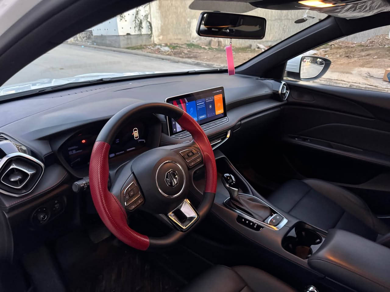 ئیمجی جیتی ٢٠٢٥ فوول مواسەفات

شاشە ئەکتیڤ،پێش و پشت لید ، ئاوێنە شەفت ، ئاوێنە ئیشاڕە ، بەسمە ، سلایت ، سبوغ تەنک 
فول تە نها 9000ڕۆشتوە 
سعری تەنها🔥 121$
بێدە عمو لێدراوی هیچی پێوە نیە
شوێن ساێمانی***********🔥🖤 السليمانية, العراق
