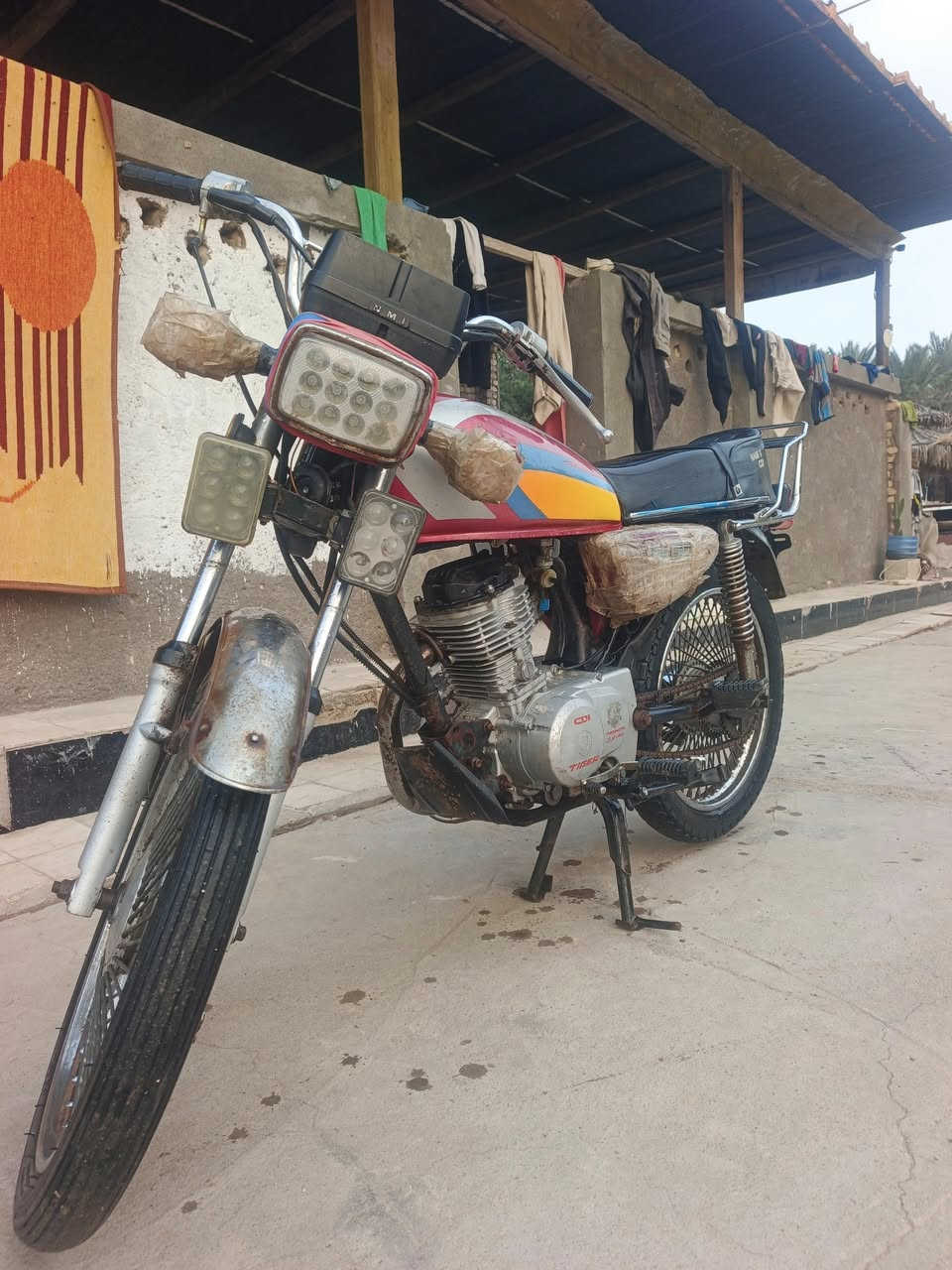 دراجه تايكر موديل 22 وصل دراجه نضفه كلش مكاني كحلاء ***********
