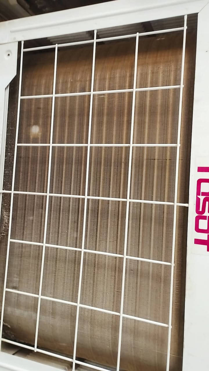 سلام عليكم مكيف توسوت لبيع السعر ب275بي مجال قليل مكيف اخو الجديد شغال تدفئه وتبريد شغال مكاني كوت حي الزهراء الاستفسار اتصال ع رقم 
***********
