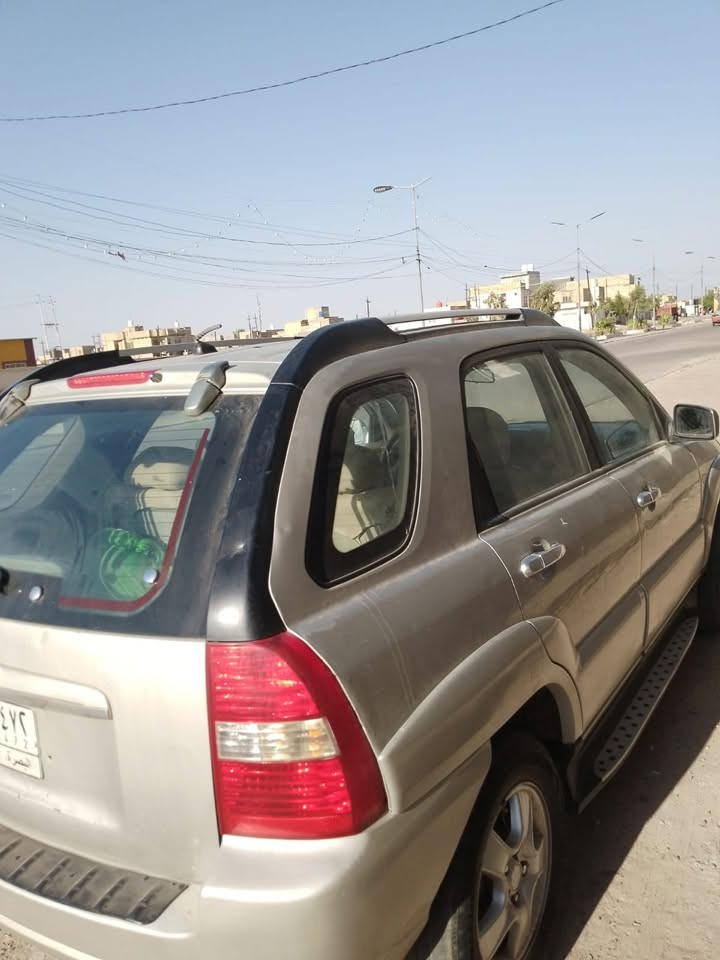 للبيع ❌

كيا سبورتج 
موديل 2008
رقم بصره
مكفوله كفاله عامه صبغ فقط البنيد بسبب الجراد
السعر 95 وبيها مجال
مكان السياره ميسان/العماره
الاستفسار 
***********
