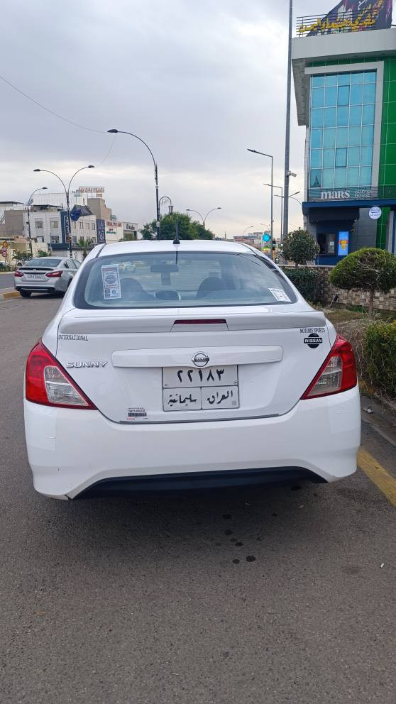 للبيع بسعر مناسب تفاصيلها مكتوب 
نيسان صني هندي موديل 2020 مواصفاتها معروفه 
بدون صبغ وبدون حادث فقط طخات بارد بسيط واضح بالسونار مرفق مع الصور كير ومحرك وتبريد شرط سنويه 2025 منتهيه شرط التحويل والغرامات السعر 98 بيها مجال بسيط *********** كركوك, العراق
