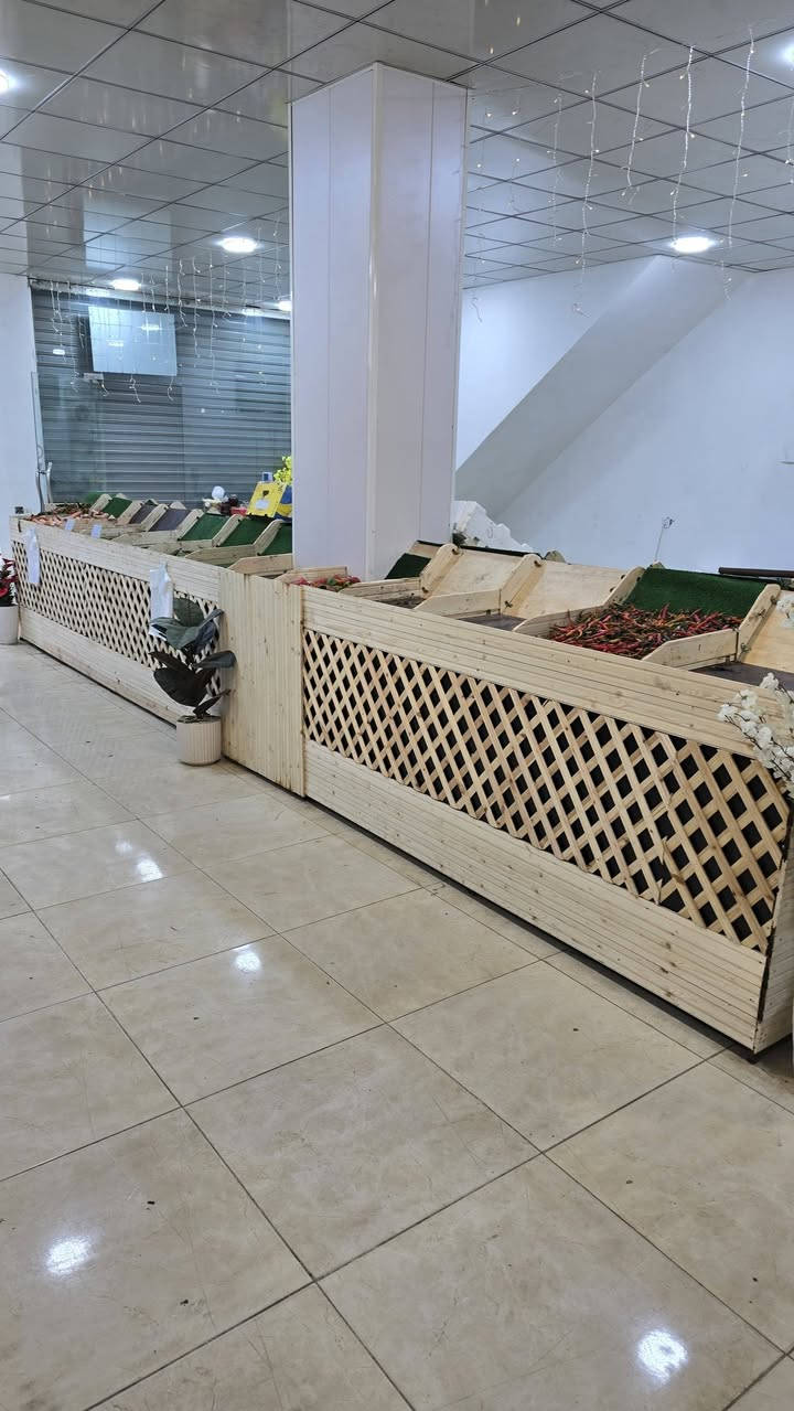 السلام عليكم ..
مكلف بالنشر ..

اخواني هذا ديكور محل خضار  

مكانه اربيل ديكور مرتب وجاهز

صاحبه يريد شريك يدخل ويا في مجال الخظار  يشوف مكان يتفقون علي ..

شغل الخضار خير من الله الكل تعرف 

بس يراد راس مال زين ويتوكل على الله  

الي يحب يدخل شريك يراسلني 

والتوفيق من الله


**إذا كنت صاحب هذا الإعلان وتريد حذفه لأي سبب، رجاءا أرسل رسالة إلى الدعم الفني**