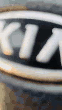 سياره اللبيع جديده كلش موديل 2020 العنوان بغداد تفاصيل ٠٧٧٠٤٦٥٦٠٧٧ ٠٧٨...