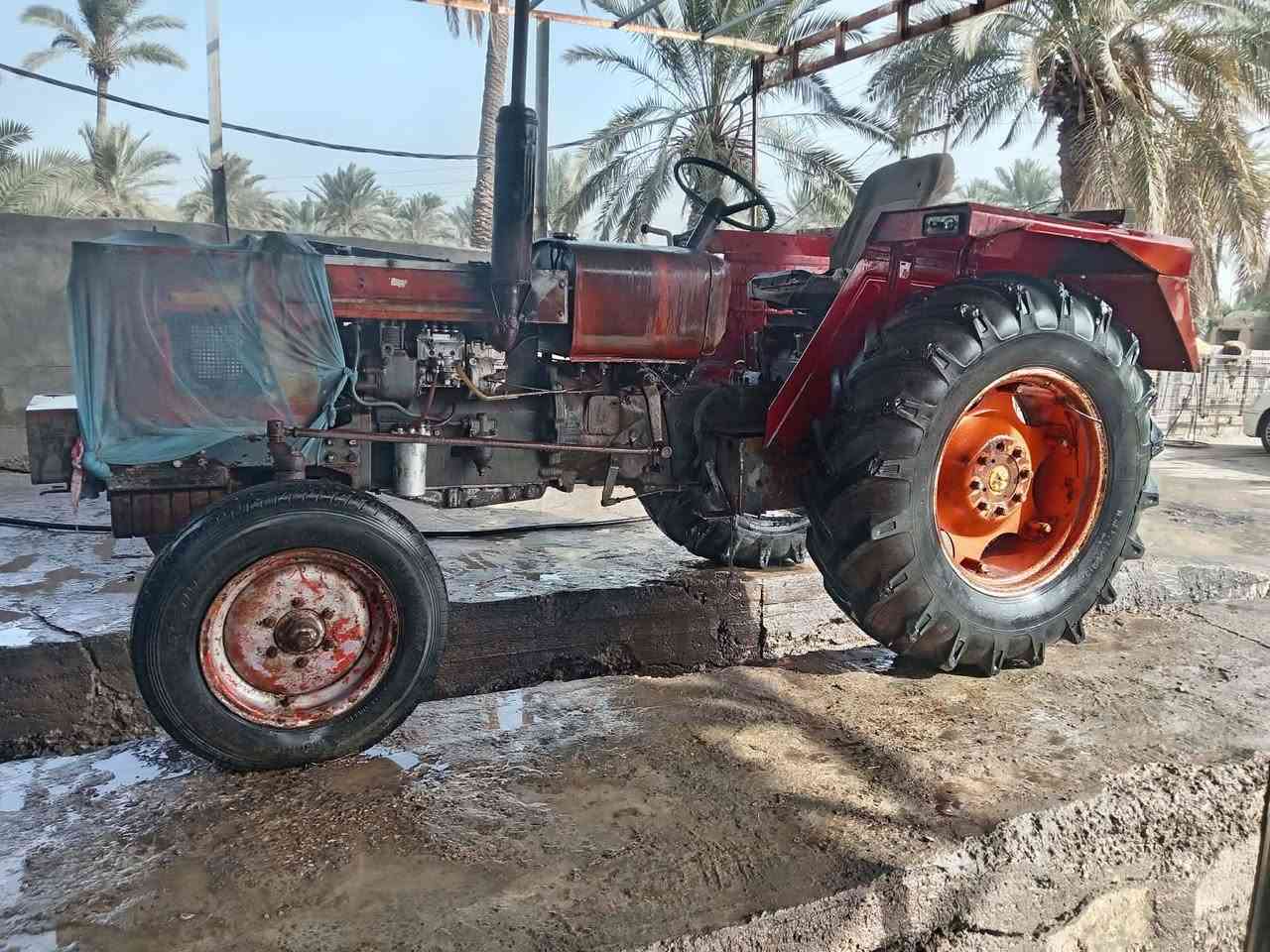 للبيع عنتر 90 بدون محرك كير  شرط مكان نجف مشخاب ***********
