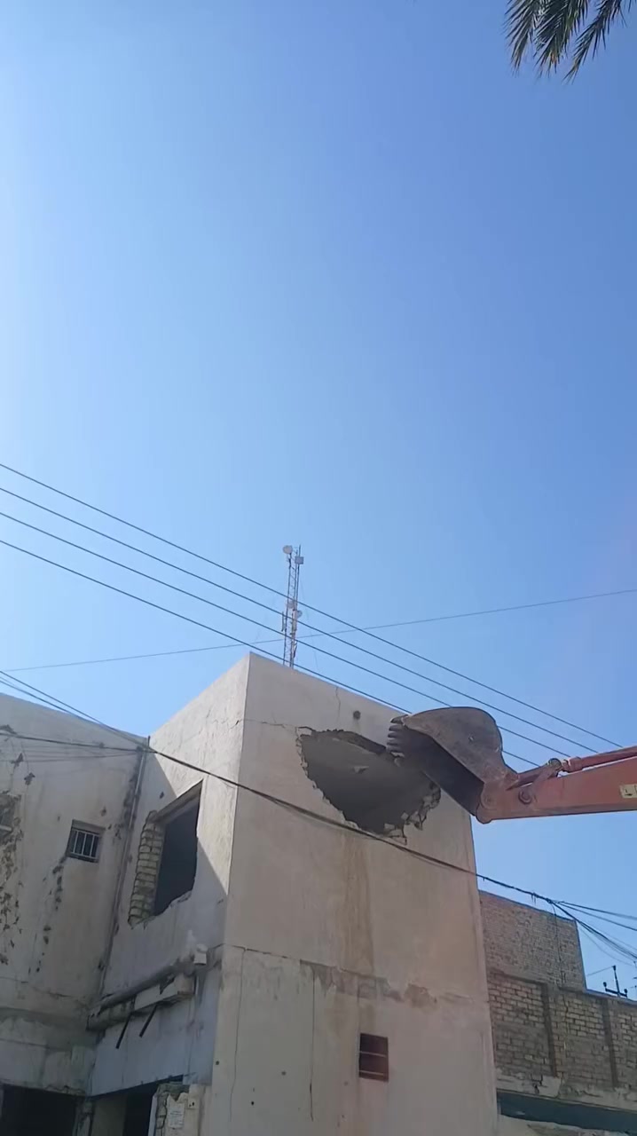 تفليش بيوت مدراس مقاولات بناء رقم الهاتف ***********
