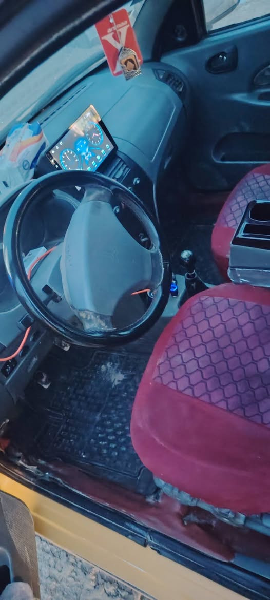 طيبه للبيع موديل 2015 بسمي كير او محرك مكفول
السعر 35


**إذا كنت صاحب هذا الإعلان وتريد حذفه لأي سبب، رجاءا أرسل رسالة إلى الدعم الفني**