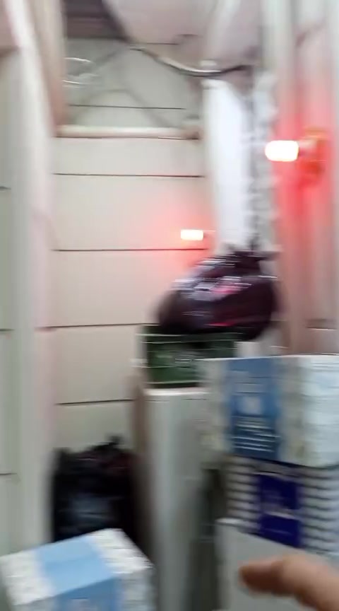 سلام عليكم بيت للبيع ١٢٠ متر طابق الاول متكون من غرفه وصاله وستقبال ومطبخ وصحيات ثنين بره وداخليات
سلام عليكم بيت للبيع ١٢٠ متر طابق الاول متكون من غرفه وصاله وستقبال ومطبخ وصحيات ثنين بره وداخليات 

طابق الثاني ٣ غرف وصاله وصحيات 

وطابق ثالث مخزن وسطح

يي استفسار ثاني تفضلو خاص 
مكانه كربلاء فريحه حي الامل


**إذا كنت صاحب هذا الإعلان وتريد حذفه لأي سبب، رجاءا أرسل رسالة إلى الدعم الفني**