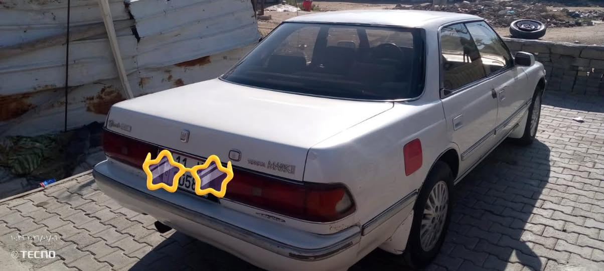 سلام وعليكم سياره مارك كصيف مديل 91 رقم  جديد مكفوله من النقل والكص مكينه وكير كله جديد الحداده توه مسويه تخم تاير كهربايات كله شغاله  العنوان البصره القرنه السعر خاص رقم *********** وهاذه رقم صاحبه مكلف بل نشر
