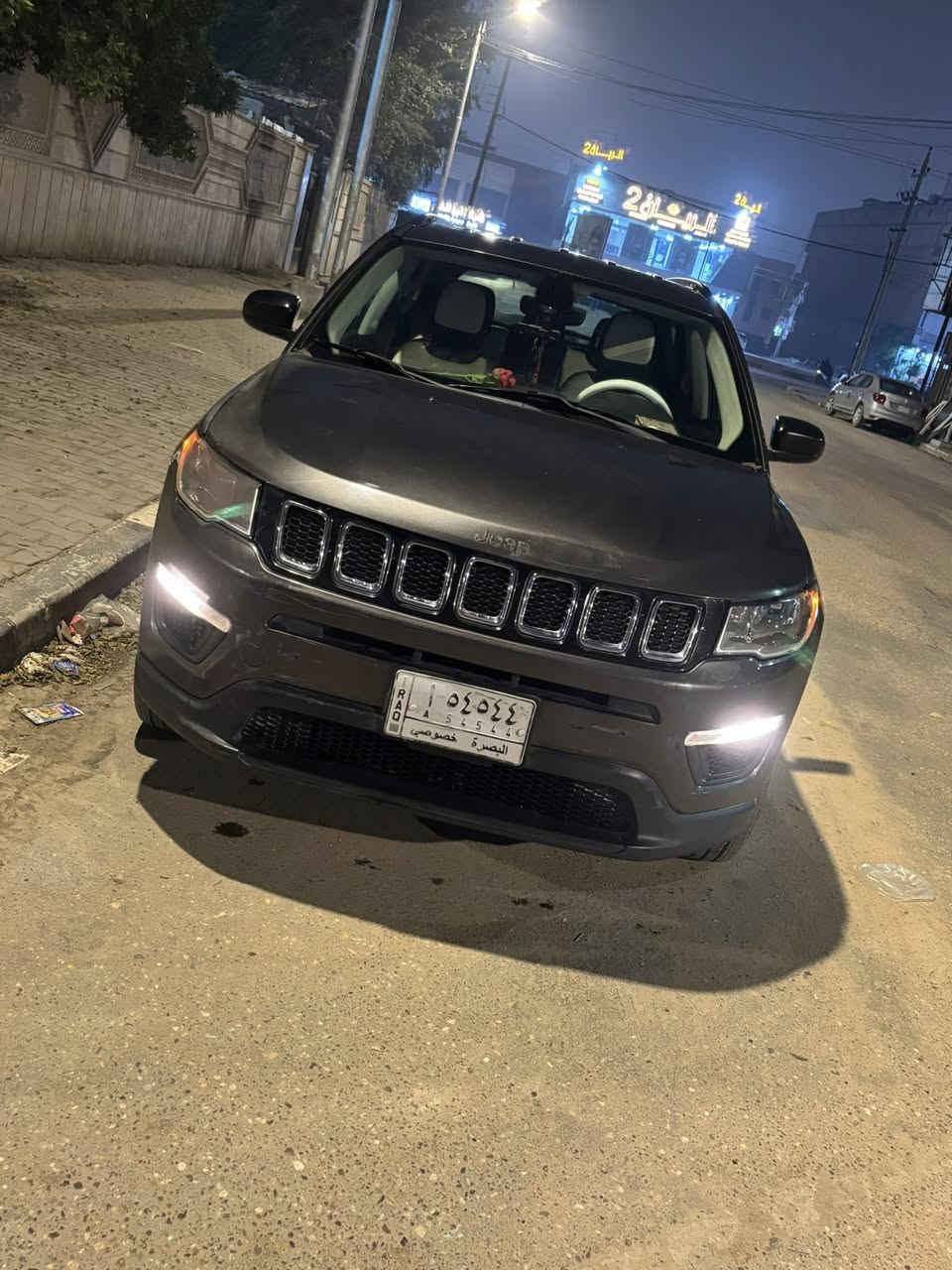 جيب كوبارس 2018 السياره حلوه كيره 9نمر منضومه زنون السياره سبورت  سعره 135 وبيه مجال للشراي  رقمي *********** مكان السياره البصره
