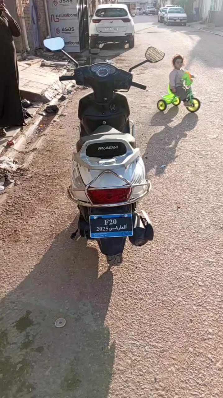 دراجه للبيع رقم صاحب الدراجه ***********
