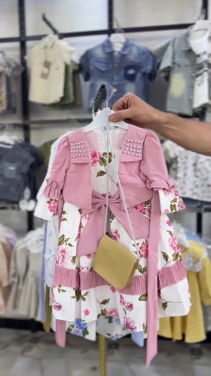 🎀🙂‍↔️
#explorer #مجمع #shopping #ملابس #اطفال


**إذا كنت صاحب هذا الإعلان وتريد حذفه لأي سبب، رجاءا أرسل رسالة إلى الدعم الفني**