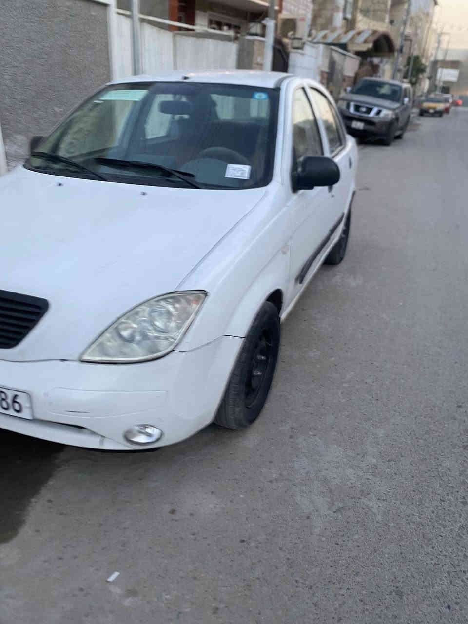 سلام عليكم
من رخصت الادمن 
سيارة طيبة للبيع موديل 2012 
السيارة جاهزة من كلشي مابيهة نقص برغي واحد 
رقم نكليزي السيارة بسمي تحويل ثاني يوم سنوية 2027
السيارة مدوشمة كشنات و ارضية وبيهة شاشة لمس 
السعر 39 وبيهة مجال قليل ومكان السيارة بغداد شعب وهاذا رقمي ***********
