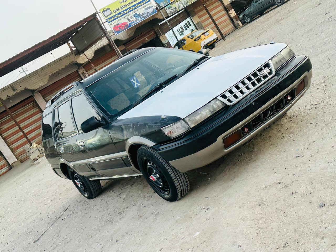 اللهم صل على محمد وال محمد السلام عليكم ورحمه الله وبركاته  كورله ستيشن مديل ١٩٩٣ رقم بصره مكفوله كص ونقل مكينه وكير مكفولات تخم تاير جديد ارضيه جلد تنته شغاله السعر ٣٣ العنوان بصره قضاء المدينه ***********
