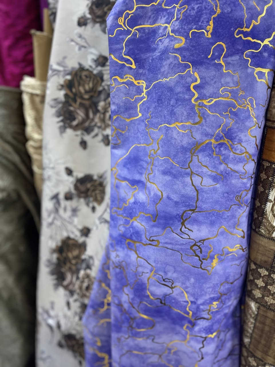 #وصل
شامو الاصلي 
الساده +المشجر 
زورونا 
عنه الشارع العام مقابيل المستشفى 
يوجد توصيل 🚚


**إذا كنت صاحب هذا الإعلان وتريد حذفه لأي سبب، رجاءا أرسل رسالة إلى الدعم الفني**