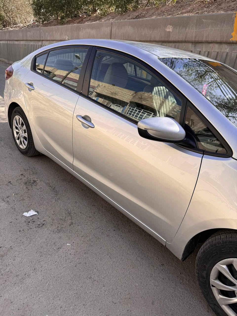 سلام عليكم فورتي 2018 رقم اربيل سنوية باسمي ماشية 100 بدون ايرباك بدون دواخل باتري وتايرات جدد مكينة وكير بدون فتح وعالفحص تشتغل عالبانزين العادي حجر بيئة بلادي صور الحادث والسونار موجودة بالمنشور سعر البيع 114 مع مجال قليل او مراوس بسيارة عالية مكاني بغداد الرصافة شارع فلسطين او حي القاهرة***********
