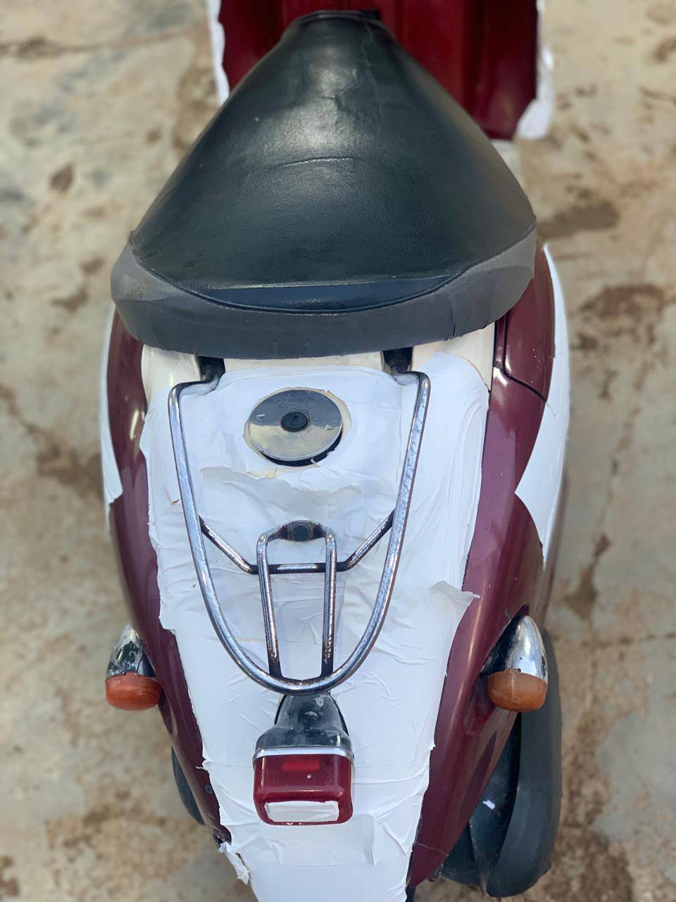 دراجه عبد الحليم  
نضفيه مثل ما واضح بل تصوير 
محرك ما مفتوح 
س ع ر 375وبيه مجال


**إذا كنت صاحب هذا الإعلان وتريد حذفه لأي سبب، رجاءا أرسل رسالة إلى الدعم الفني**