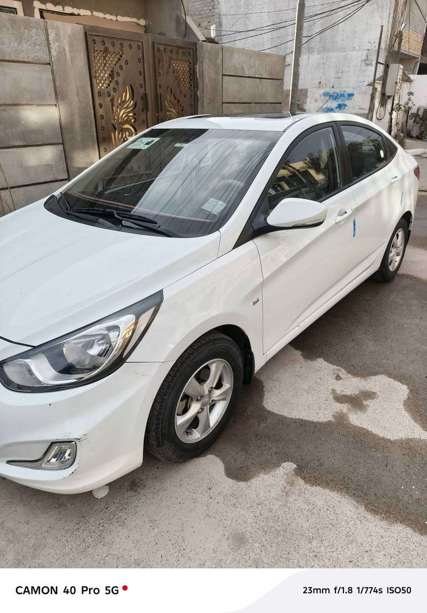 السلام عليكم
للبيع اكسنت مضلع موديل ٢٠١٢ بغداد خليجي فول بلو دبل قطرة فتحه وتحكم ستيرن حساسات خلفية 

سيارة نضيفة عندي من ٢٠٢٠ ماشيه ٩٦ ألف بيه صبغ الدوسة جه الصدر وبارد بالجاملغ الخلفي شي بسيط الباقي مكفولة من كلشي السعر ١٠٨ مكاني بغداد الشرطة الخامسة للاستفسار ***********
