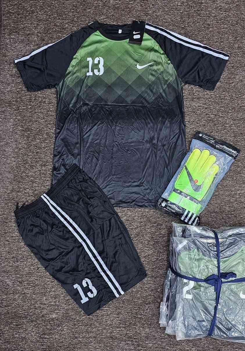 توفرت سيت دريسات شعبي ١٢ قطة الدرزن
كما يتوفر جميع التجهيزات الرياضية لكرة القدم
رجالي شبابي واطفال 
العنوان بغديدا قرةقوش خلف كراج السيارات 
نوار للألبسة الرجالية والرياضية 
#لايك_ومتابعة_للصفحة ليصلكم كل جديد


**إذا كنت صاحب هذا الإعلان وتريد حذفه لأي سبب، رجاءا أرسل رسالة إلى الدعم الفني**