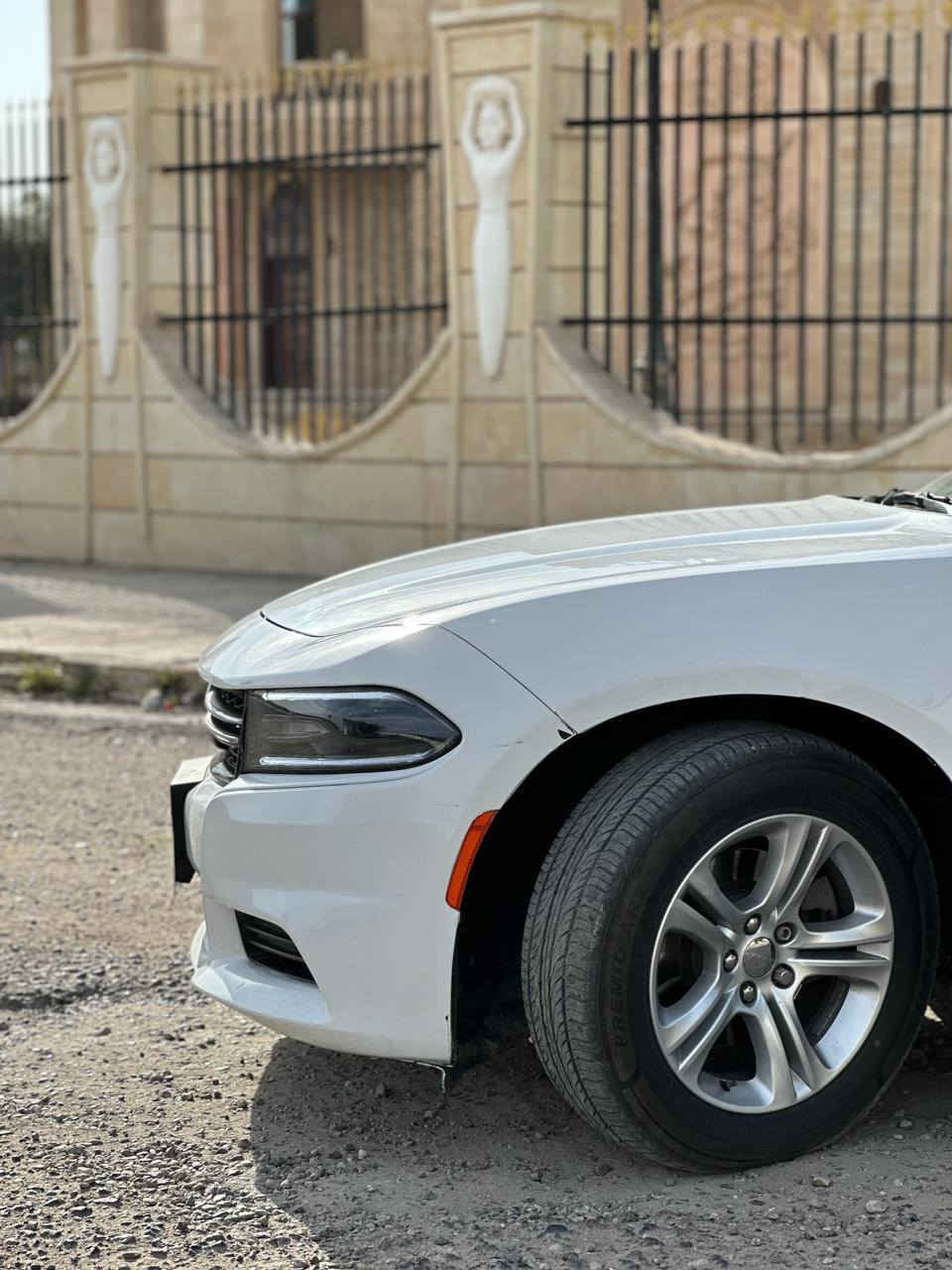 جارجر أربيل٢٠١٩ سنويه بعدها المكان البصرة *********** اتصال السياره خير من الله مبدل جاملق وبنيد صبق فقط بدون دواخل والتقرير ناشره *********** وت ساب فقط السعر ٢٣٠
