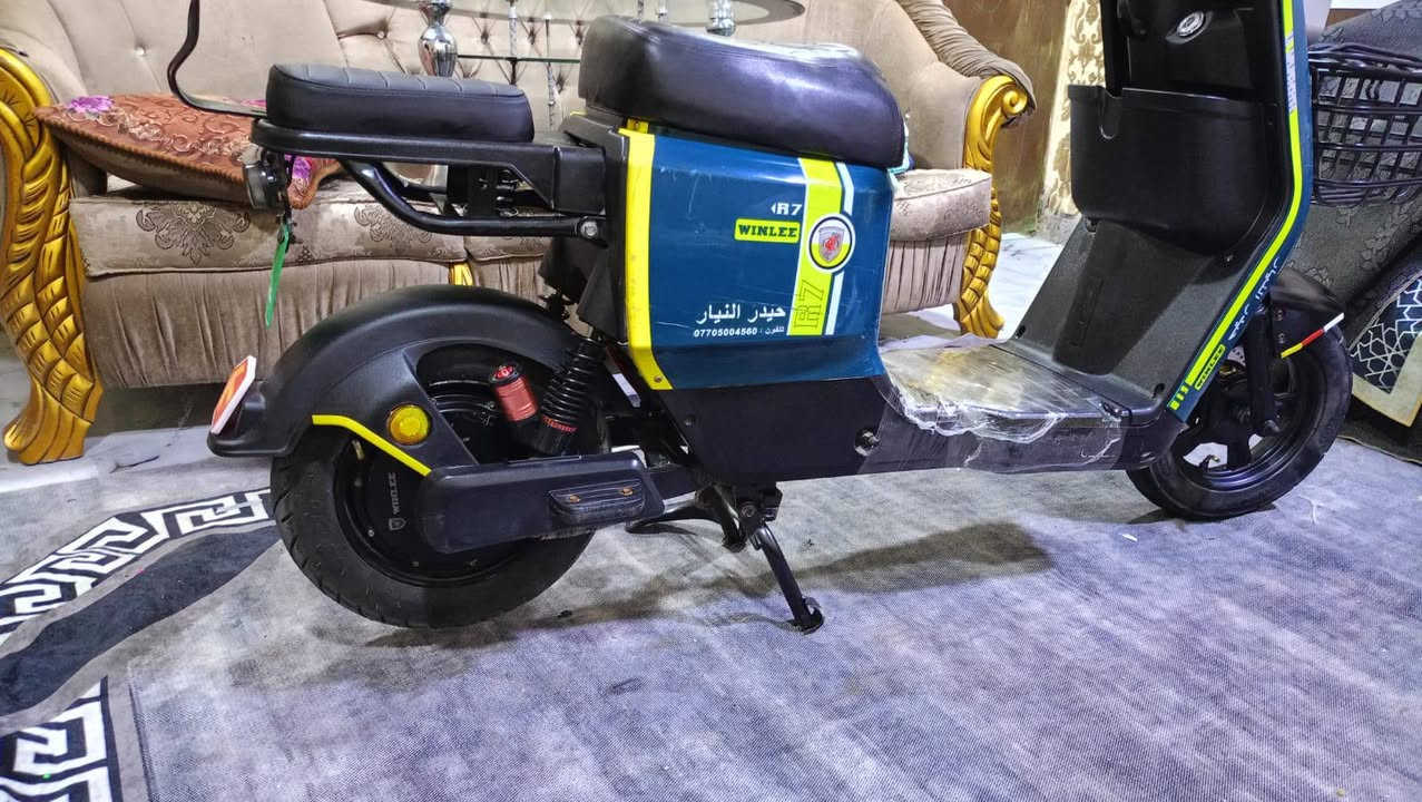 دراجه ار7 كلش نظيفه وكامله ما ناقصها شي وسريعه كلش سريعه بطاريات جدد33امبير السعر 4400العنوان بصره نواب ظباط مقابل مستشفى ***********
