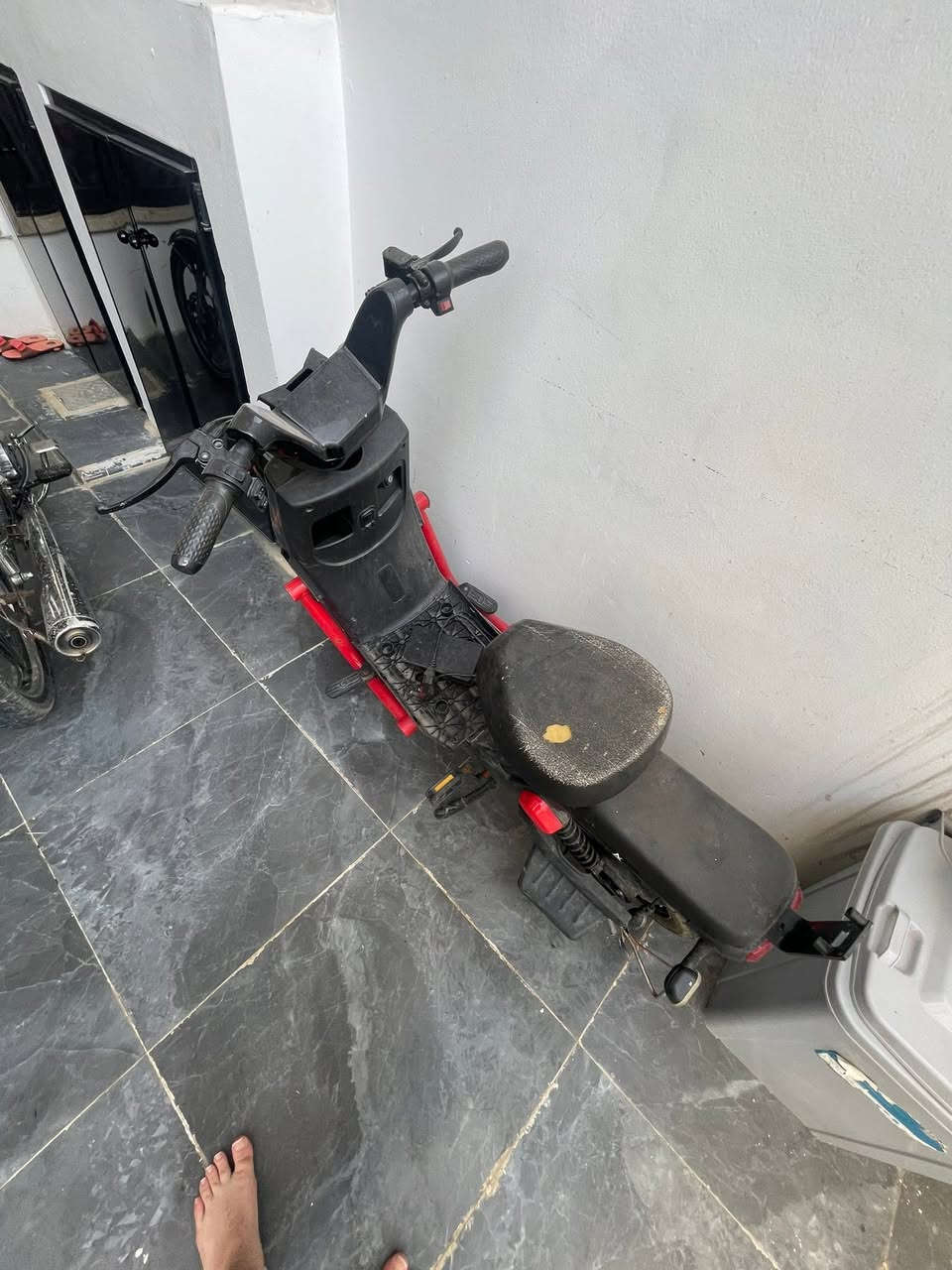 ماطور بارت شغال
ماطور ع شحن يحتاجلو بس بطاريات 

ثنينهم ٣٥٠ شراي تعال خذهم


**إذا كنت صاحب هذا الإعلان وتريد حذفه لأي سبب، رجاءا أرسل رسالة إلى الدعم الفني**