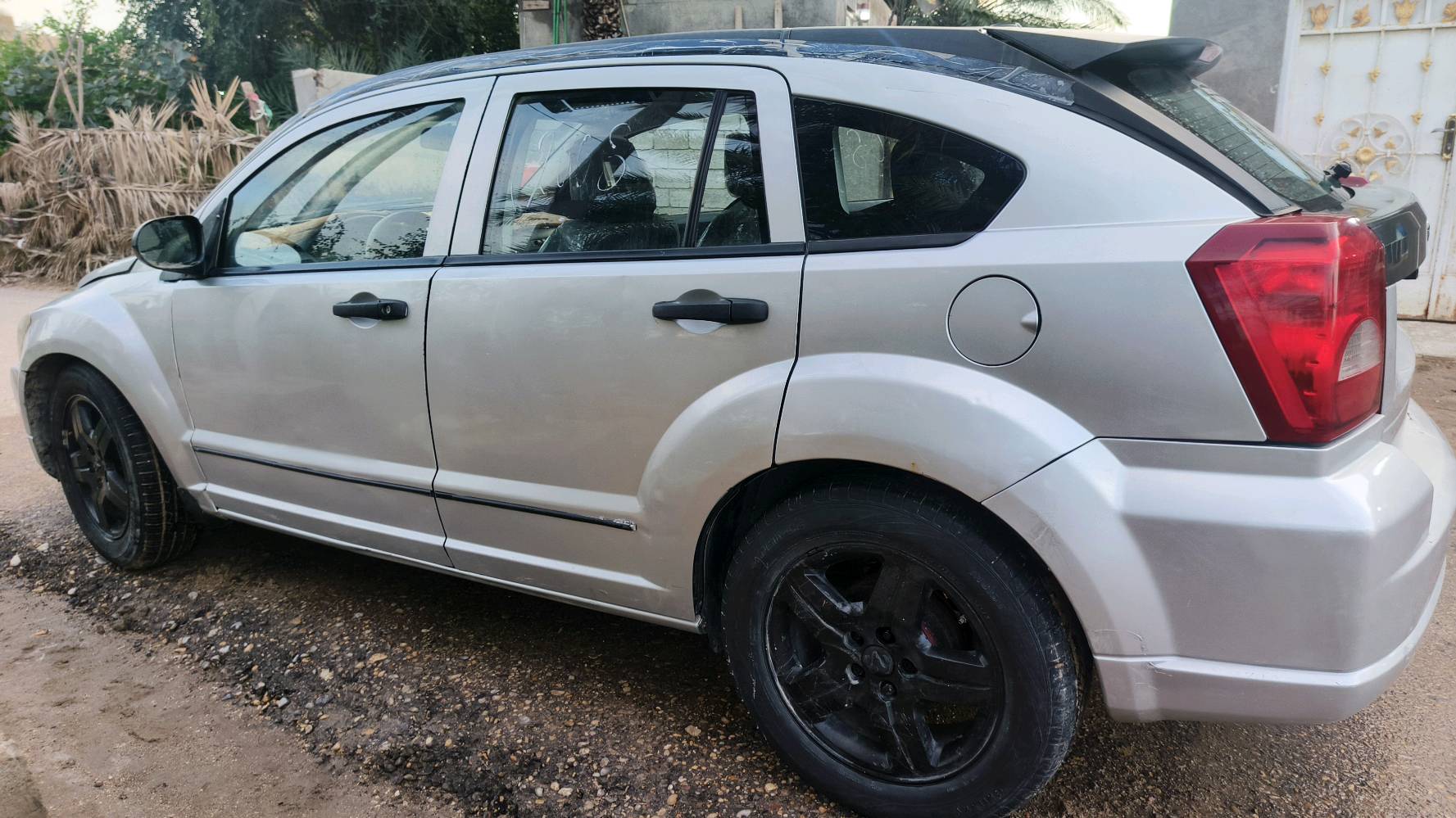 دوج كاليبر موديل ٨ رقم بغداد انكليزي بسمي كير محرك كشر بلاد ترايك وين مايعجبك السعر ٥٥ بيها مجال ***********