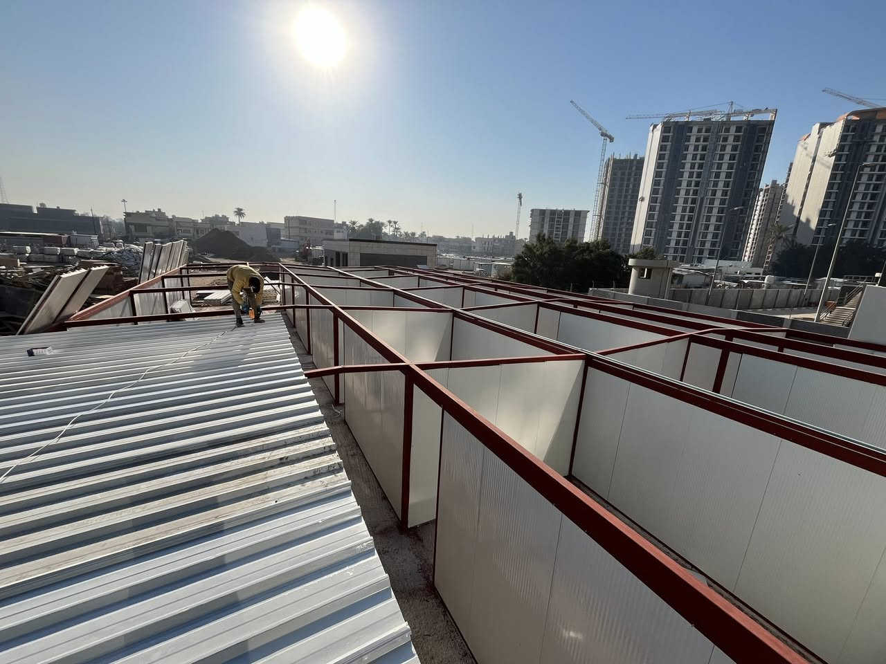 سلام عليكم كادر حدادين كرفانات التجهيز المجمعات السكني ***********
