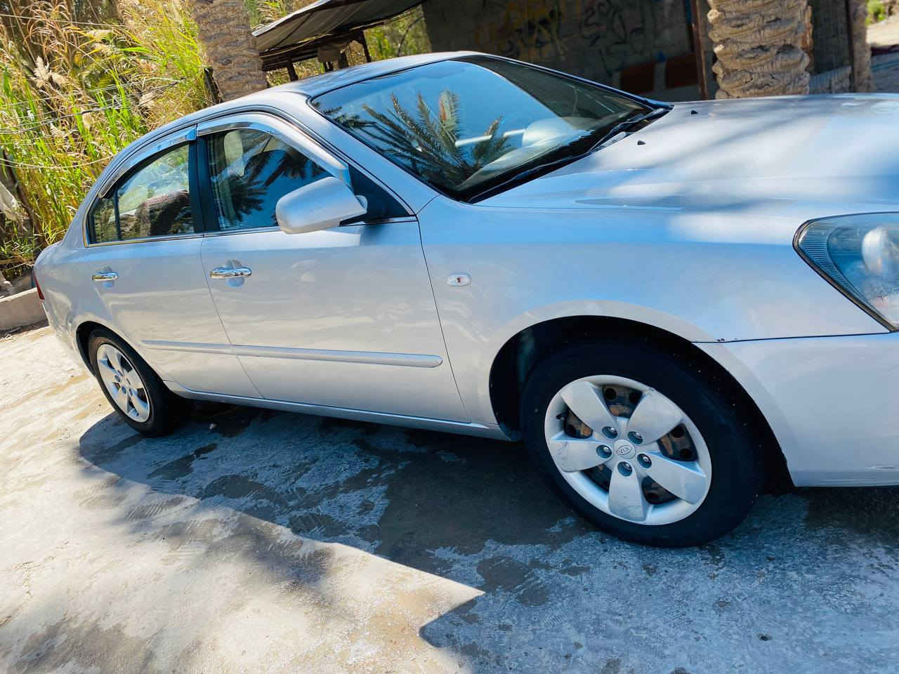 السلام عليكم
كيا اوبتما وارد خليجي موديل 2008رقم سليمانيه مسجله 2009 مكفوله كفاله عامه على وضع الشركة للبيع فقط السعر 120 تريد وكالة أو تحويل اني حاضر 
***********
