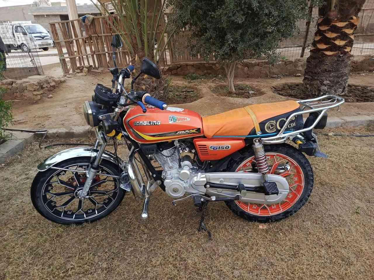 السلام عليكم
ايراني 24 محرك 200 مكفول سعر 750
ايراني 24 محرك 150 مكفول سعر 700
***********
