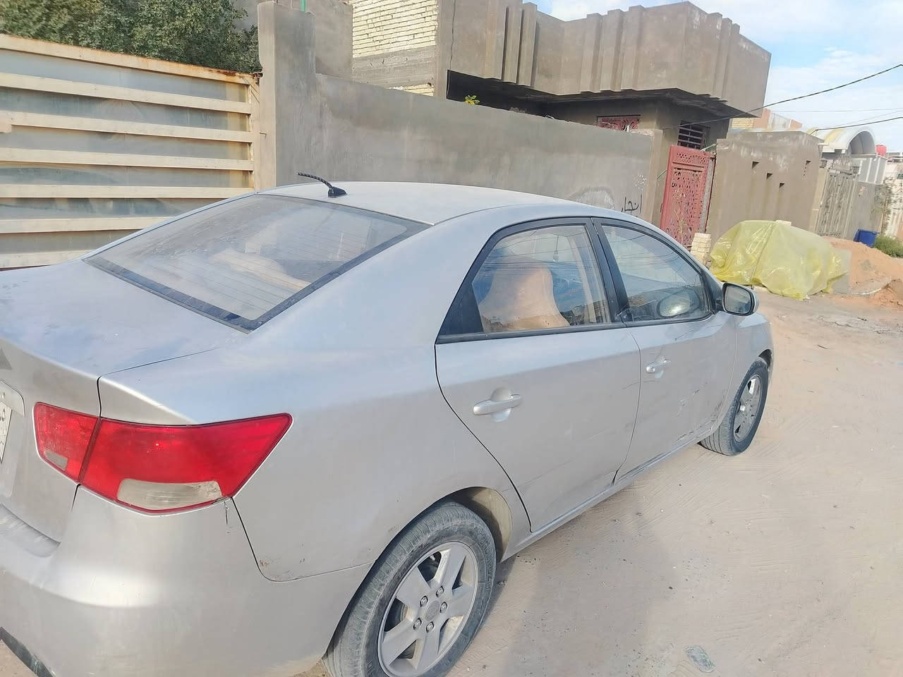 السلام عليكم سيراتو 2013
رقم نجف جاهزه جديده قطعه وحده صبغ
وباقي مكفول دحجات شغلات بسيطه
***********
سعره ٩٥
