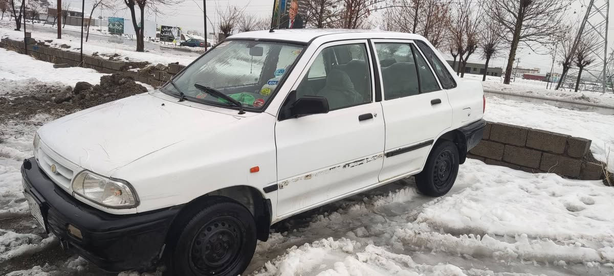 سايپا پرايد 2009 
بي بؤياخ  ره قه م به غداد  سه نه وي تا 2027 تازه يه. گيرو مه كينه و ته بريد به شه رت. بانزين هه ر نا خوات    يه ك قرجي بجوك هه يه سنوق ته عديل نه كراوه. ***********
*********** بنجوين, السليمانية
