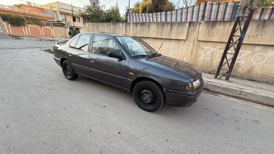 نيسان بريميرا للبيع مديل 92 محرك 20 تبريد شغال شرط  اربع جوم كهرب سياره على وضع البلادي اكثرها بدون صبغ داخلها نضيف رقم نينوى سنويه عضم سعرها 45 بيها مجال مكانها موصل *********** / *********** وتساب موجود
