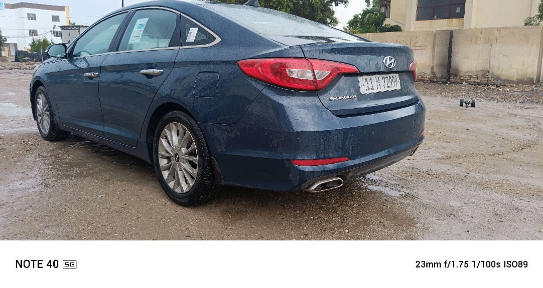 للبيع سوناتا خليجي  محرك 2400 دوش   السيارة خليجي  رقم بغداد  بسمي  مكفولة  من الصبغ   عدا  الدعامية الامامية السيارة جديدة جاهزة  
مري شفط حساس كامرة  اوتو هولد ثلاث انظمة قيادة  يدات نيكل   لد امامي منظومة زنون   فول تحكم استيرن داخل عسلي   مال بيت السيارة بالعافية على الياخذها  مكاني بغداد الكرخ البياع المواصلات  السعر 140 ورقة  
*********** بغداد, العراق
