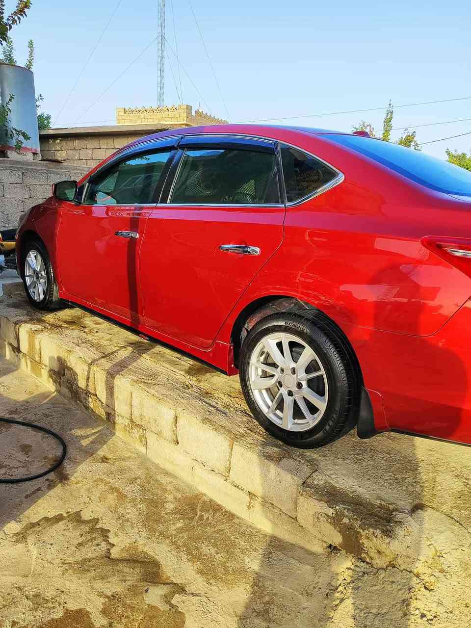 السلام عليكم. 

 سيارة  نيسان سنتره

 موديل 2017 

وارد امريكي

كير محرك شرط 

رقم أربيل شرط التحويل 

هزه جديد 

سنويه جديد 

___________

صدر امامي خلفي جديد 

طخم تاير جديد 

تحكمات استيرن

تثبيت سرعه

بصمه تشغيل عن بعد

________

السياره بدون صبغ 

ضرر فقط بونيد ⚠️

______________

مكان السياره النمرود

للستفسار الاتصال علئ الرقم ***********

_________________________________

السعر اتصل وتدللل ⚠️
