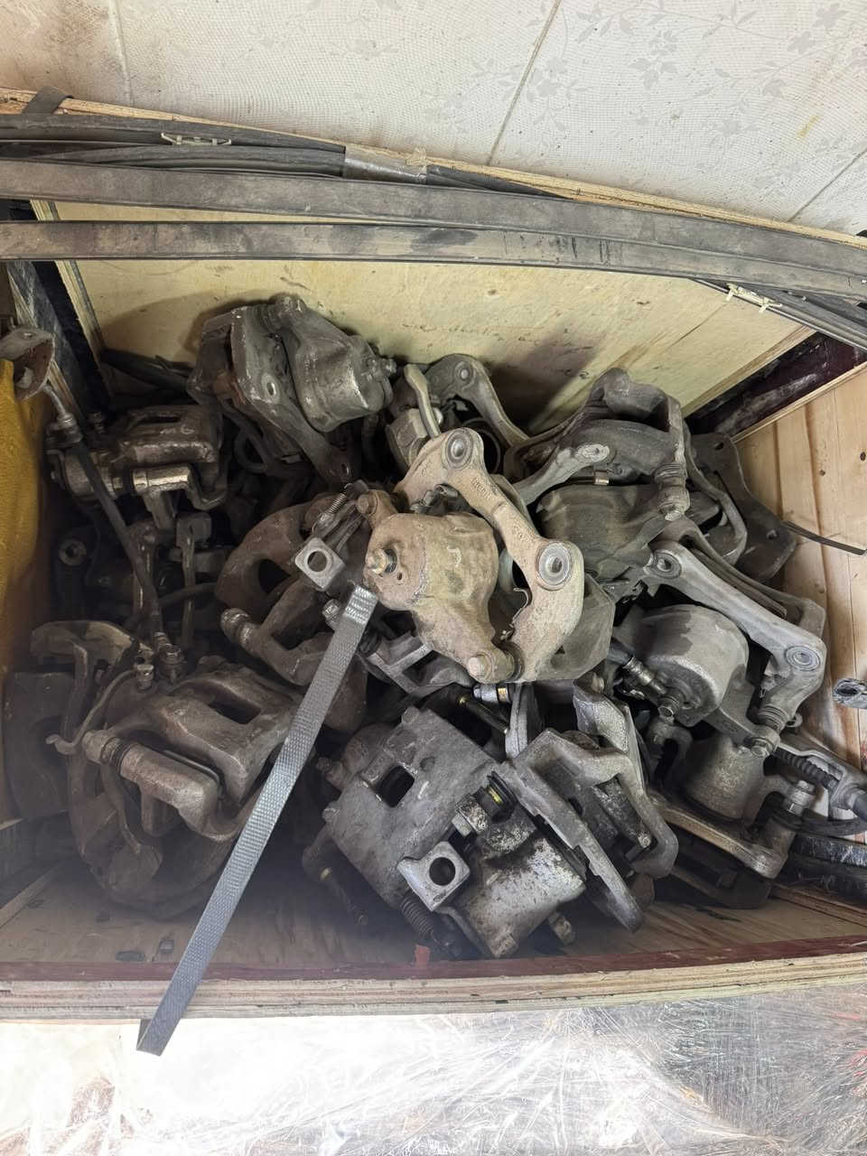 السلام عليكم تفصيخ وارد امريكي العنوان بغداد ساحة مضفر خلف قاطع المرور مبايل *********** توصيل جميع المحافظات 5 الف
