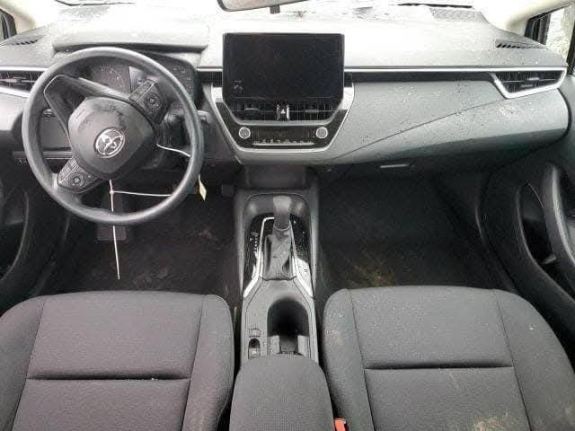 السلام عليكم شباب كورلا موديل 23 بدون رقم حادث مكينه الفين طاحونة واضح بالصورة سيارة لازم تترقم خصوصي مكا السيارة بغداد الدورة السعر 117 وبيها مجال / ***********/***********
