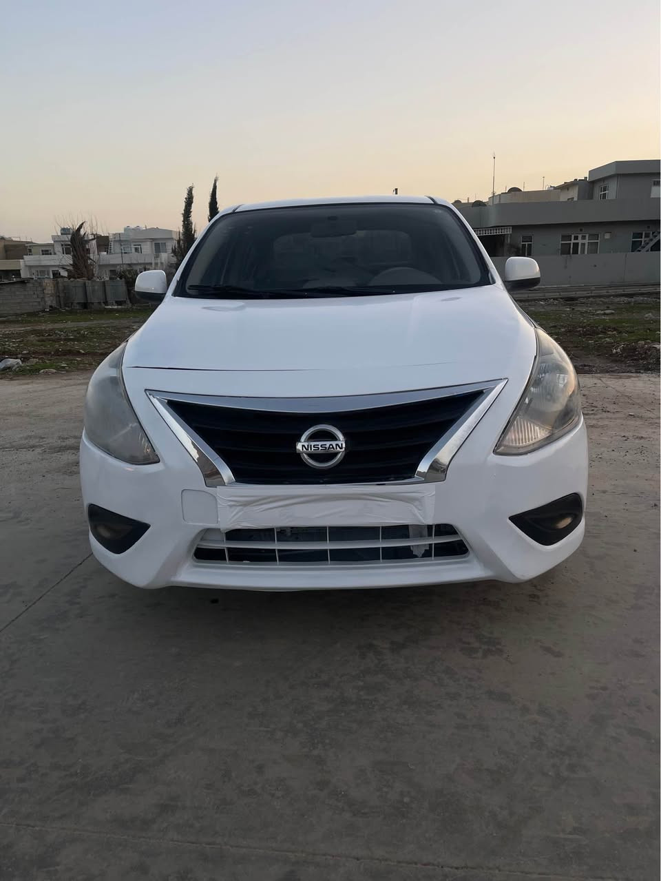 سڵاوی خواتان لێ بێت نیسان سنی لاکشمیبای مۆدیل ٢٠١٦ سەیارەکی جوان و رێک و پێکە ٥ بۆ ٦ پارچەی بۆیاغە سەقف و شانی نیەتی تۆزێک ناو گرتنی هەیە لە پێشەوە سەیارەکی بێ مەسرەفە رەقەم و سەنەوی و رێگاو ژینگە وبانی تەزەیە تا کۆتای ٢٠٢٨ بە ناو خۆمە رەقەم سلێمانیە گێڕ و مەکینە وتەحویل و وەکالە هەمووی بە شەرت سەیارەکە نرخی مناسبە بۆیە کە موشتەری نیت سەری خۆت و منیش مەیەشێنە بۆ پرسیار کردن
شوێن ڕانیە
نرخ ٨١ و کەمێک مەحامەلەی تێدایە
0751 807 6915 رانية, السليمانية
