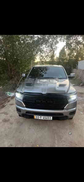 رام 2022 بكً هورن
باب طويل بدي قصير 
مواصفاتها 
محرك 8 سلندر 5700
بصمة كشن كهرباء مال سايق شاشة وووو باقي المواصفات هيه معروفة بلرام ويل 20
السيارة تو ويل 
السيارة بيها 3 قطع صبغ جاملغ امامي وبنيد وجاملغ خلفي 
بيها لغد مبدل لان فافون ميتصلح 
السيارة ماشية 62 ميل 
السيارة باسمي رقم بغداد 
مكانها السيدية 
السعر 24$ وبيها مجال بسيط 
طبعا صور الحادث مال امريكا والتعمير الي بلعراق موجودة
*********** واتس اب
